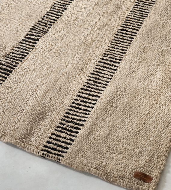 alfombra-escalerita-6-arena-negro