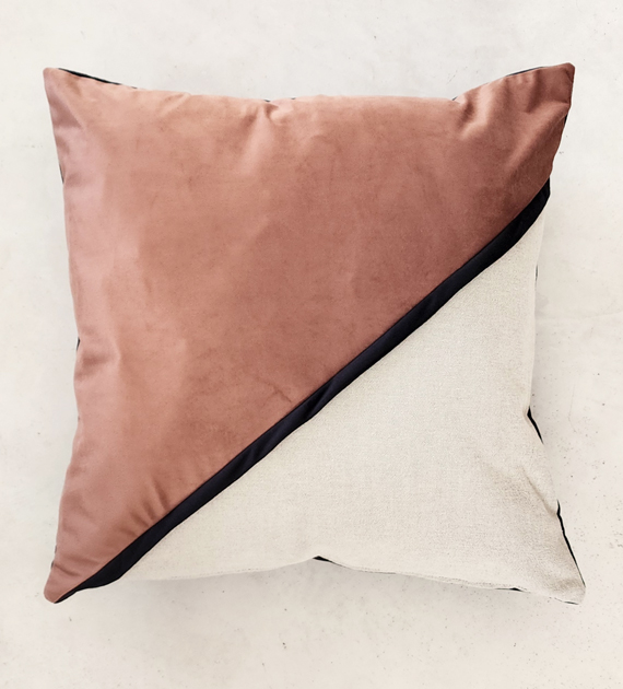 almohadon-diagonal-grande-castano