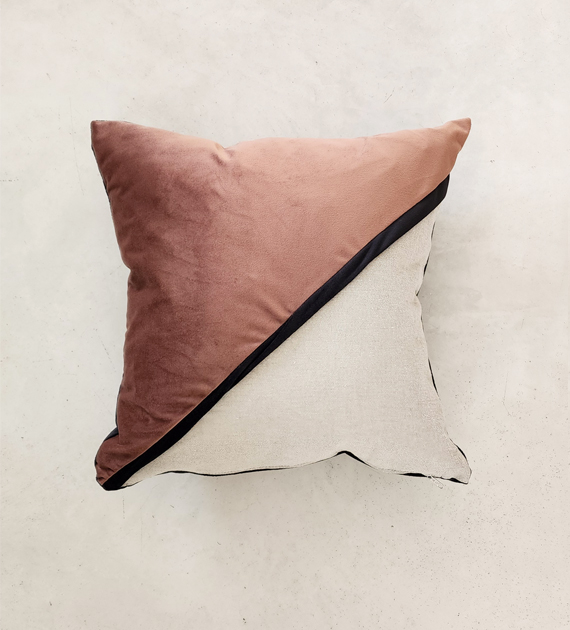 almohadon-diagonal-chico-castano