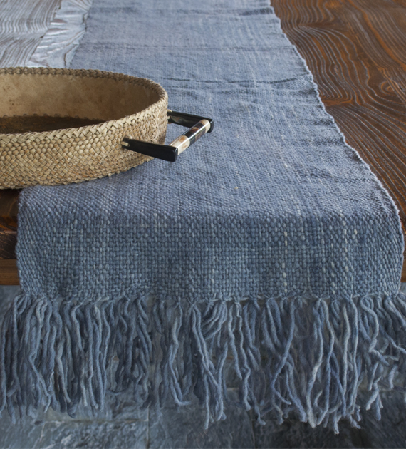 calchaqui-table-runner-bluish-grey